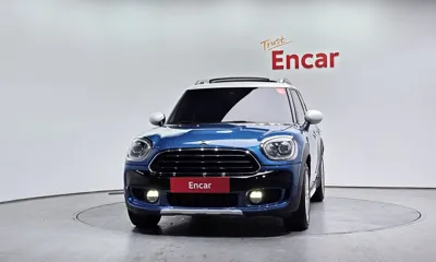 MINI Countryman 2018, 57143 км, за 16500000 KRW