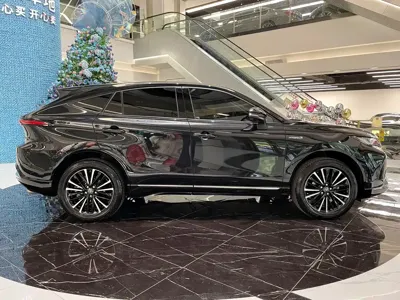 Toyota Venza 2023, 25000 км, за 169800 CNY - фото 7