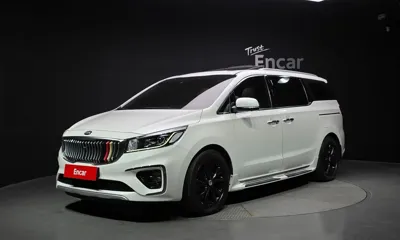 Kia Canival · 2019 год
