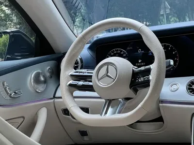 Mercedes-Benz E-Class (Import) 2023, 30000 км, за 338000 CNY - фото 14