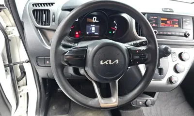 Kia Ray 2022, 64805 км, за 9200000 KRW - фото 12