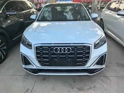 Audi Q2L 2022, 87700 км, за 94500 CNY