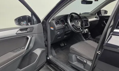 Volkswagen Tiguan 2018, 76385 км, за 19500000 KRW - фото 10