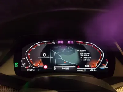 BMW X6 2023, 26969 км, за 77700000 KRW - фото 8