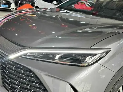 BYD L DM-i 2025, 10500 км, за 93000 CNY
