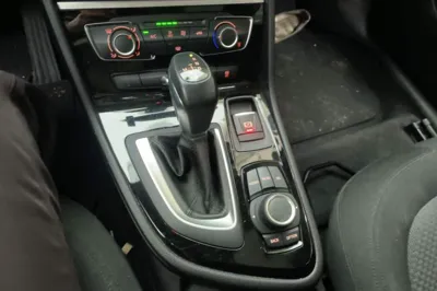 BMW 2 Series Active Tourer 2016, 25600 км, за 52276.38 CNY - фото 11