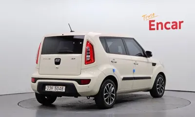 Kia Soul 2012, 95099 км, за 6200000 KRW