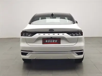 Ford Mondeo 2023, 64000 км, за 87899 CNY