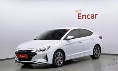 Hyundai Avante · 2019 год