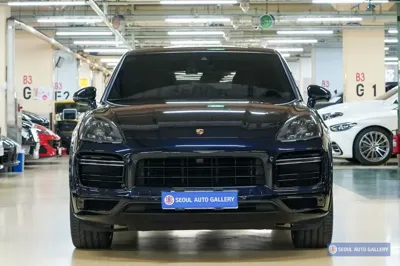 Porsche Cayenne · 2021 год