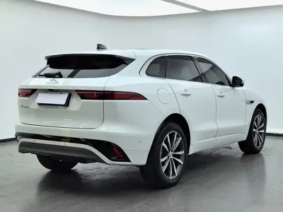 Jaguar F-Pace 2021, 27100 км, за 155900 CNY