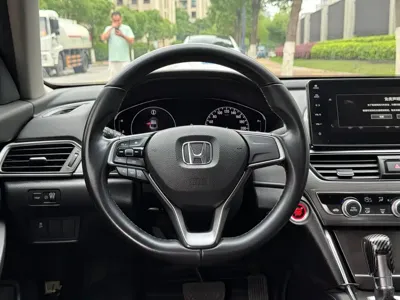Honda Accord 2022, 52000 км, за 88800 CNY - фото 7