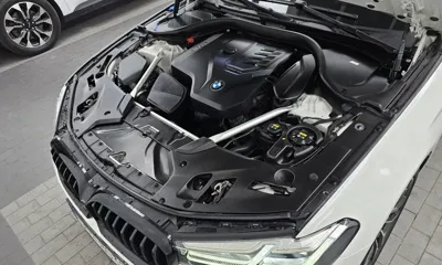 BMW 5-Series 2023, 29809 км, за 39800000 KRW - фото 6