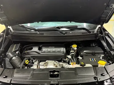 Jeep Grand Commander 2021, 80000 км, за 78800 CNY - фото 25