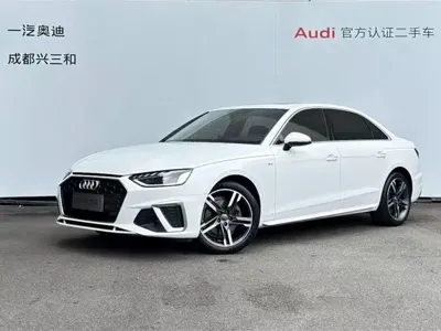 Audi A4L · 2020 год