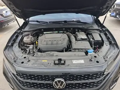 Volkswagen Passat 2024, 26600 км, за 120000 CNY - фото 20