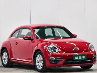 Volkswagen Beetle 2018, 85000 км, за 55400 CNY