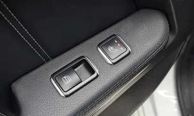 Mercedes-Benz E-Class 2015, 180031 км, за 11000000 KRW - фото 18