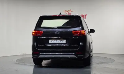 Kia Canival 2019, 104633 км, за 19000000 KRW