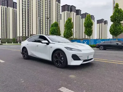 Deepal Deepal SL03 2025, 7000 км, за 78900 CNY