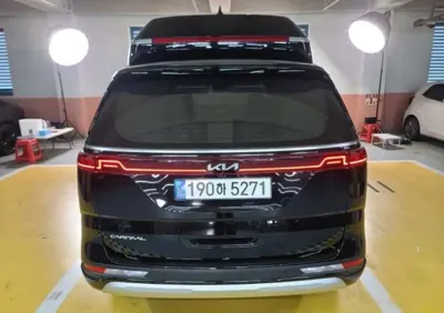 Kia Canival 2023, 77101 км, за 8040000 KRW - фото 3