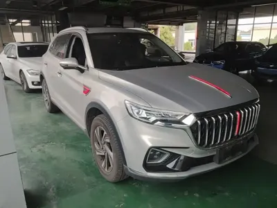 Hongqi Hongqi HS5 2021, 40000 км, за 65700 CNY
