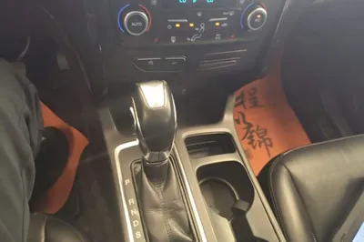 Ford Kuga 2018, 78700 км, за 57558.41 CNY - фото 9