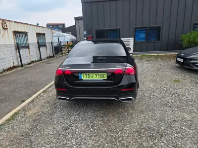 Mercedes-Benz E-Class 2025, 23000 км, за 88500000 KRW