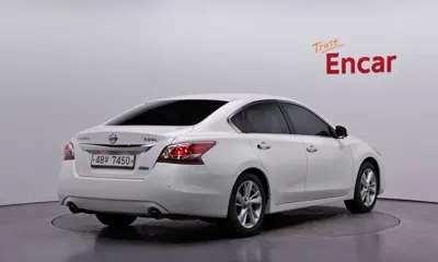 Nissan Altima 2013, 184279 км, за 3700000 KRW