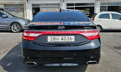 Hyundai Grandeur 2015, 158052 км, за 4300000 KRW