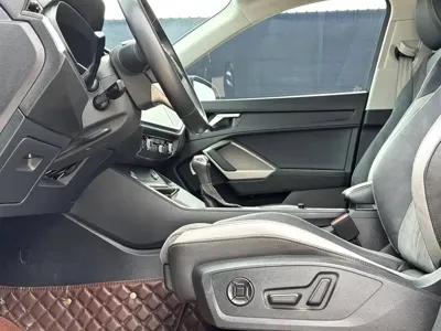 Audi Q3 2022, 50000 км, за 169800 CNY - фото 4