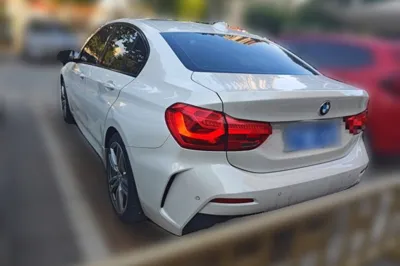 BMW 1 Series 2019, 43600 км, за 67367.88 CNY