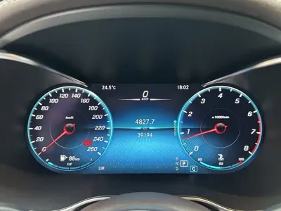 Mercedes-Benz GLC 2022, 39000 км, за 218800 CNY - фото 10