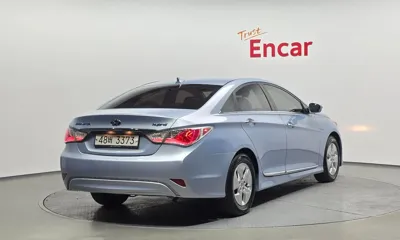 Hyundai Sonata 2011, 123847 км, за 4900000 KRW