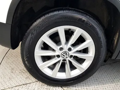 Volkswagen Tiguan 2015, 160321 км, за 5790000 KRW - фото 20