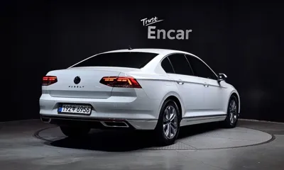 Volkswagen Passat 2022, 43738 км, за 39990000 KRW - фото 2