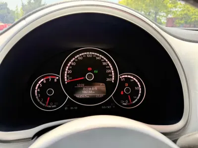 Volkswagen Beetle 2014, 106000 км, за 42000 CNY - фото 8
