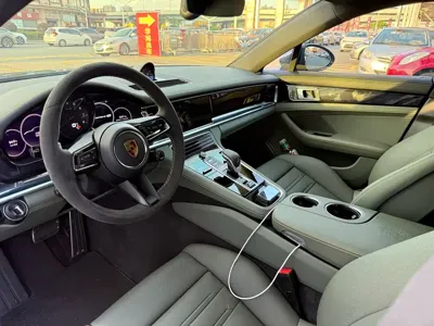 Porsche Panamera 2020, 40000 км, за 530000 CNY - фото 3