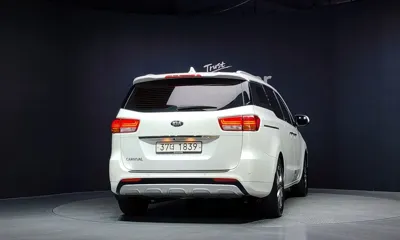 Kia Canival 2015, 64536 км, за 13500000 KRW