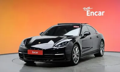 Porsche Panamera · 2018 год