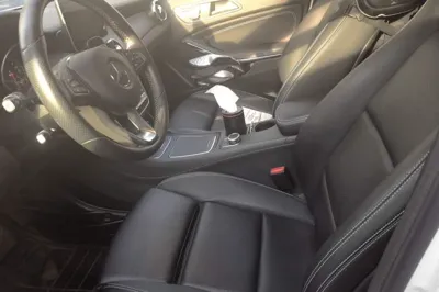 Mercedes-Benz GLA 2018, 71300 км, за 78103.92 CNY - фото 15