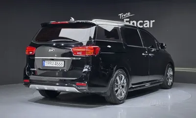 Kia Canival 2019, 49822 км, за 14990000 KRW