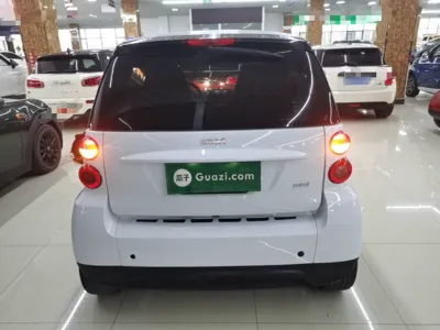 Smart Fortwo 2012, 63700 км, за 42050.22 CNY