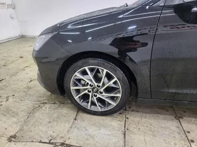 Hyundai Avante 2020, 33400 км, за 13990000 KRW