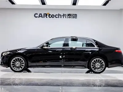 Mercedes-Benz S-Class 2023, 68300 км, за 638000 CNY