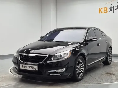 Kia K7 · 2012 год
