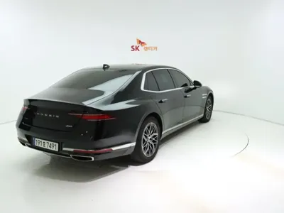 Genesis G90 2023, 47709 км, за 24720000 KRW
