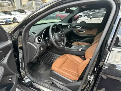 Mercedes-Benz GLC Coupe 2023, 18800 км, за 238000 CNY - фото 10