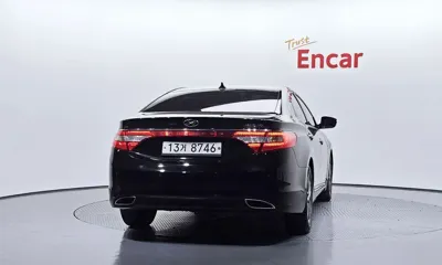 Hyundai Grandeur 2013, 193550 км, за 3900000 KRW