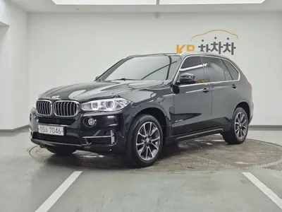 BMW X5 · 2018 год